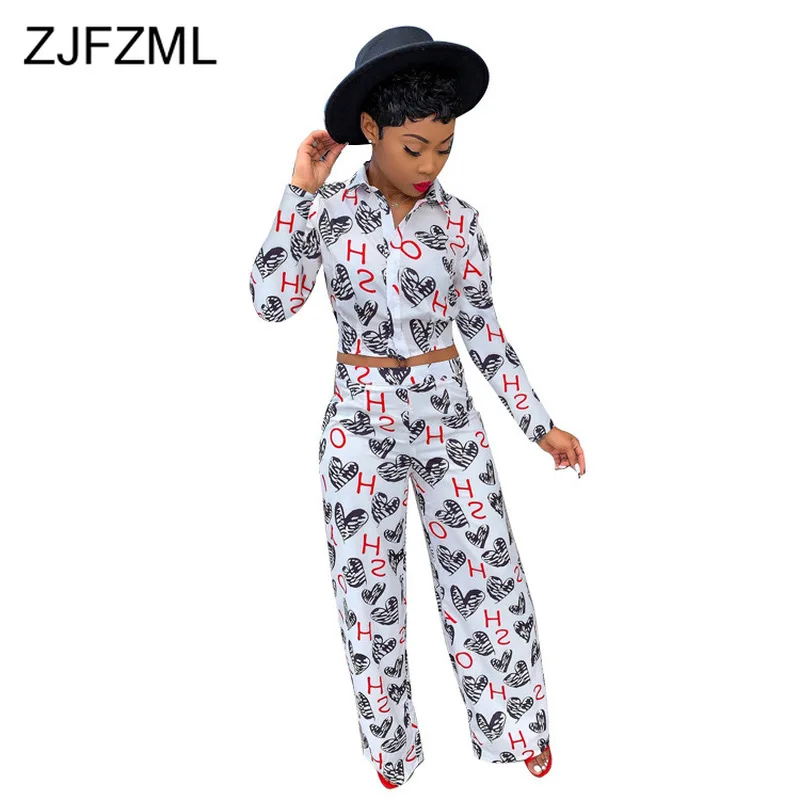 Letter Printed Womens Sets Two Piece 2019 Turn-Down Collar Full Sleeve Buttons Cropped Shirts and Straight Pants Fall Outfits
Letter Printed Womens Sets Two Piece 2019 Turn-Down Collar Full Sleeve Buttons Cropped Shirts and Straight Pants Fall Outfits