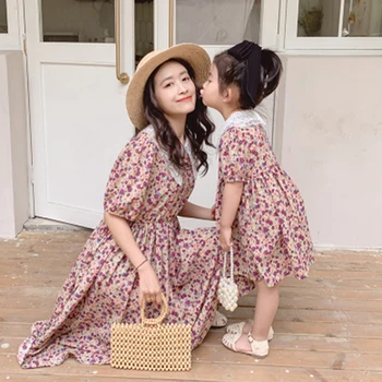 Cute Doll Collar Family Dress Summer Short Sleeve Floral Print Dresses Family Matching Mother Daughter Dresses Family Outfits 
Cute Doll Collar Family Dress Summer Short Sleeve Floral Print Dresses Family Matching Mother Daughter Dresses Family Outfits