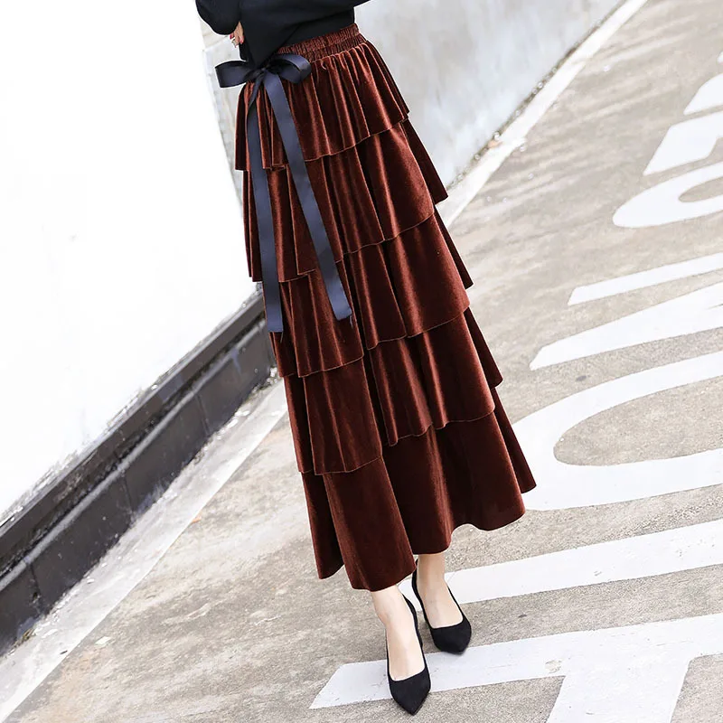 Photo Shoot Versatile Slimming Significantly Higher Gold Velvet Warm Multilayer Mid-length Longuette Cake Dress
Photo Shoot Versatile Slimming Significantly Higher Gold Velvet Warm Multilayer Mid-length Longuette Cake Dress