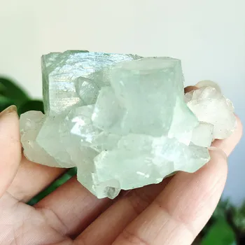 Natural crystal fish-eye mineral specimens are arranged specimen home decorative stone collection and appreciation
Natural crystal fish-eye mineral specimens are arranged specimen home decorative stone collection and appreciation