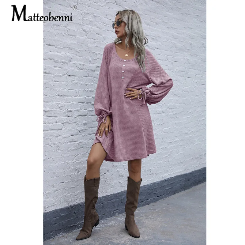New 2020 Autumn Women Casual Loose Button Drawstring Lace-Up Knitted Dress Female Fashion Solid Color Single-breasted Mini Dress
New 2020 Autumn Women Casual Loose Button Drawstring Lace-Up Knitted Dress Female Fashion Solid Color Single-breasted Mini Dress