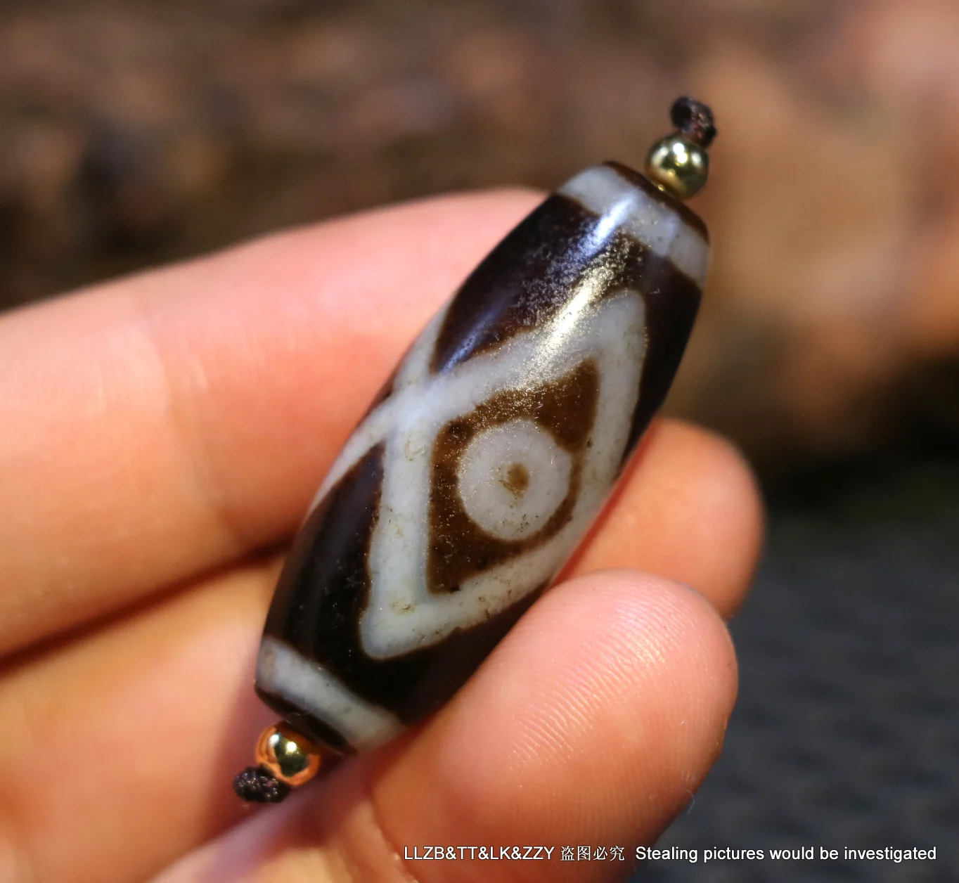 Treasure Magic Power LKbrother Energy Tibetan Old Agate 3 Dragon Eyed Drum Shape dZi Bead 38MM Fit For Making Bracelet UPD0624
Treasure Magic Power LKbrother Energy Tibetan Old Agate 3 Dragon Eyed Drum Shape dZi Bead 38MM Fit For Making Bracelet UPD0624