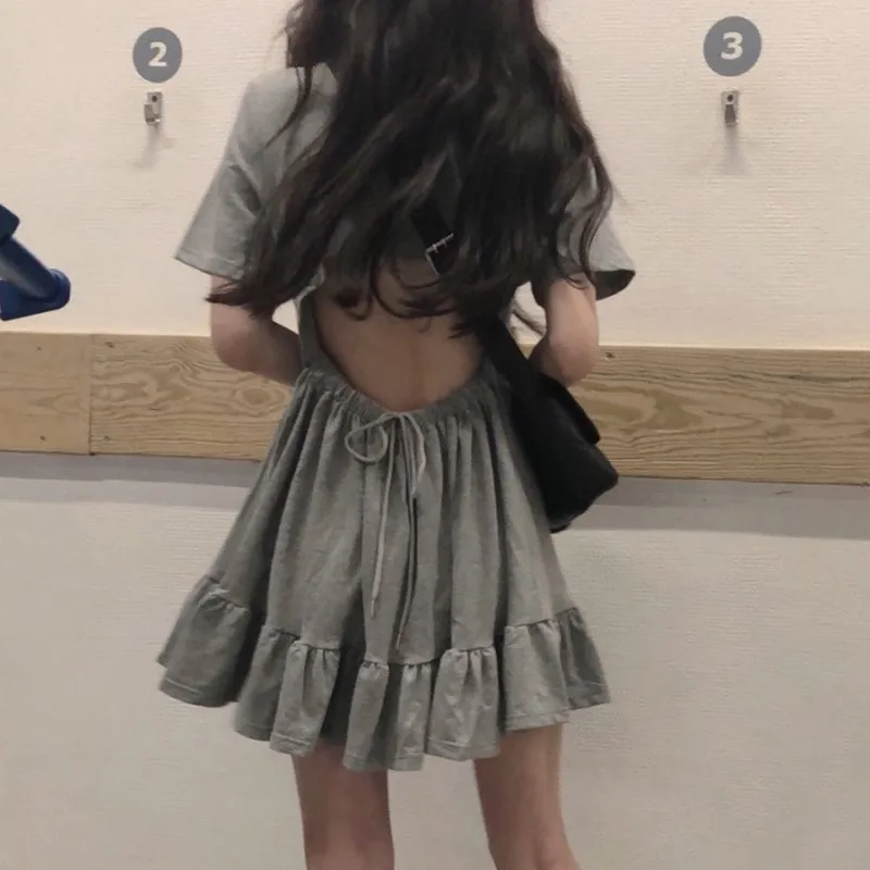 Fake Two-piece Solid Color Women's Dresses Ruffled Korean Style Sexy Backless Simple Loose Dress
Fake Two-piece Solid Color Women's Dresses Ruffled Korean Style Sexy Backless Simple Loose Dress