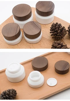 OEM body lotion 15g 50g white porcelain twist off cosmetic cream container with bamboo lid empty round shape white porcelain jar
OEM body lotion 15g 50g white porcelain twist off cosmetic cream container with bamboo lid empty round shape white porcelain jar
