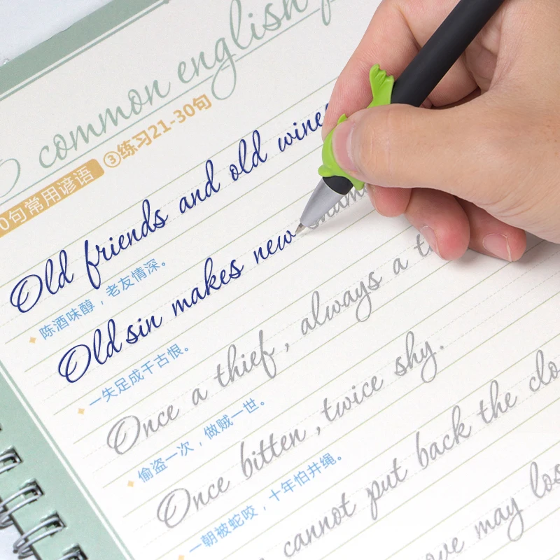 2pcs/set Ltalic English font book Adult beginner Handwriting Practice Book Copybook For Calligraphy Kids Exercise Word Books
2pcs/set Ltalic English font book Adult beginner Handwriting Practice Book Copybook For Calligraphy Kids Exercise Word Books