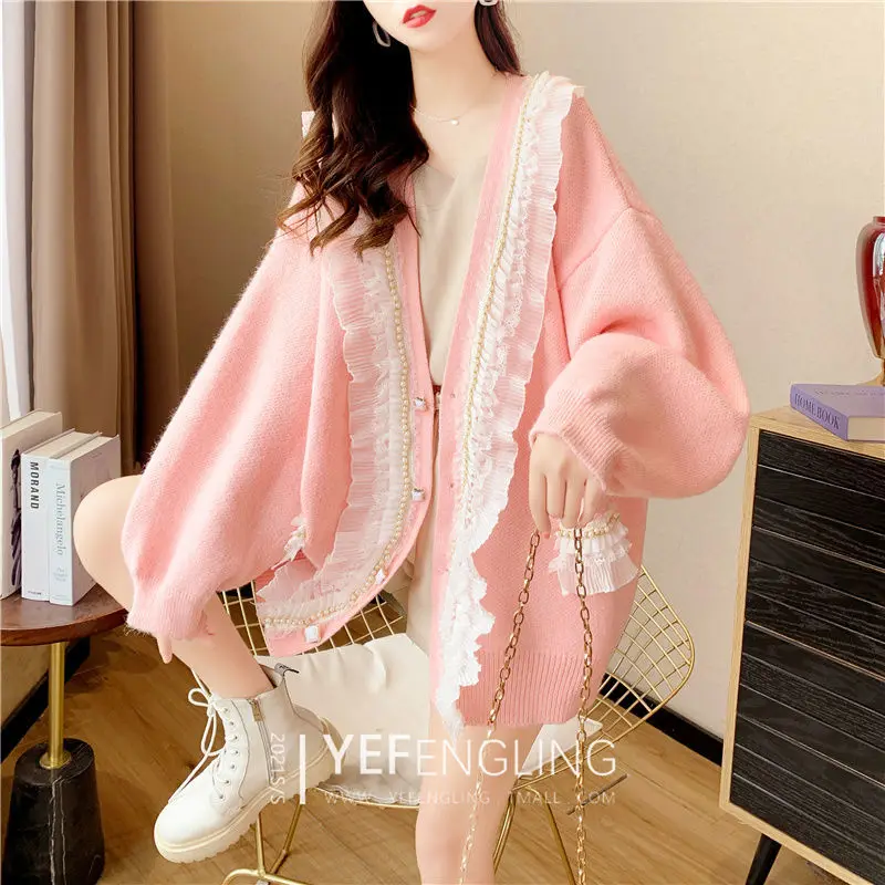 Lace Stitched Cardigan Sweater Women Wear Fashionable Casual Loose Spring And Autumn New Design Knitwear And Coat
Lace Stitched Cardigan Sweater Women Wear Fashionable Casual Loose Spring And Autumn New Design Knitwear And Coat