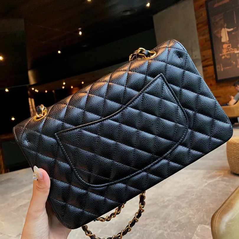 Women's Luxury Designer High Diamond Lattice Shoulder Bag Silver/Gold Chain Flap Crossbody Bag Handbag Office Daily Fashion
Women's Luxury Designer High Diamond Lattice Shoulder Bag Silver/Gold Chain Flap Crossbody Bag Handbag Office Daily Fashion