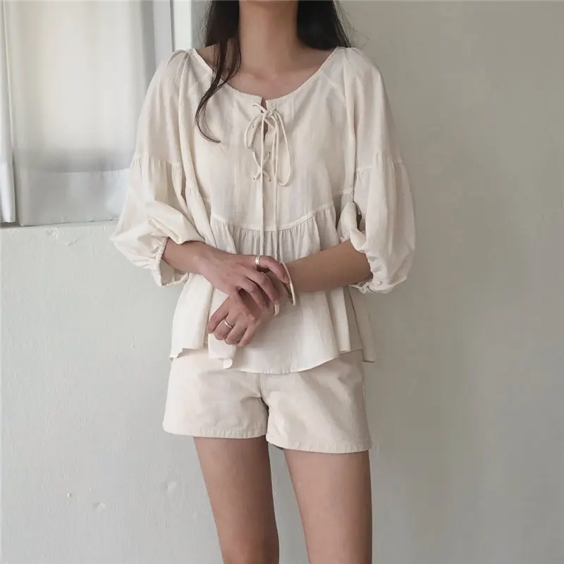 HziriP 2019 Korea Lace Up Solid Casual Ruffles Sweet Chic Loose Simple High Street All-Match Streetwear Full Sleeves Shirts
HziriP 2019 Korea Lace Up Solid Casual Ruffles Sweet Chic Loose Simple High Street All-Match Streetwear Full Sleeves Shirts