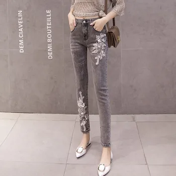 Floral Embrodered Flares European New Womens Denim Pants High Waist Slim Fit Big Size Ankle Length Female Pencil Jeans Trousers
Floral Embrodered Flares European New Womens Denim Pants High Waist Slim Fit Big Size Ankle Length Female Pencil Jeans Trousers