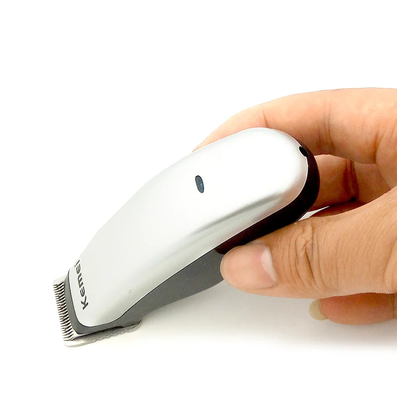 Portable Electric Hair Trimmer Clipper Rechargeable Mini Hair Cutting Machine Beard Trimmer Razor Style Tools for Men
Portable Electric Hair Trimmer Clipper Rechargeable Mini Hair Cutting Machine Beard Trimmer Razor Style Tools for Men