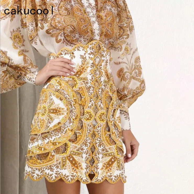 Cakucool Vintage Designer Skirt Lace Pearl Beading Hollow Out Floral Print Pencil Skirts Palace Chic High Waist Slim Mini Skirt
Cakucool Vintage Designer Skirt Lace Pearl Beading Hollow Out Floral Print Pencil Skirts Palace Chic High Waist Slim Mini Skirt