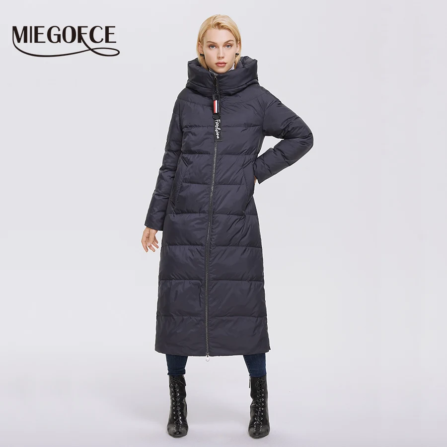 Фото MIEGOFCE 2022 новая коллекция зимнее женское пальто супер длинная теплая и
