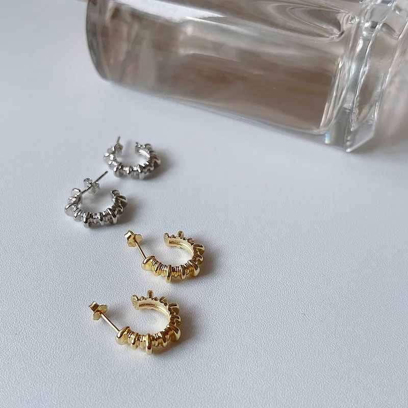 Silvology 925 Sterling Silver Arc Gear Stud Earrings for Women Elegant Irregular Chic Korea Earring Aesthetics Designers Jewelry
Silvology 925 Sterling Silver Arc Gear Stud Earrings for Women Elegant Irregular Chic Korea Earring Aesthetics Designers Jewelry
