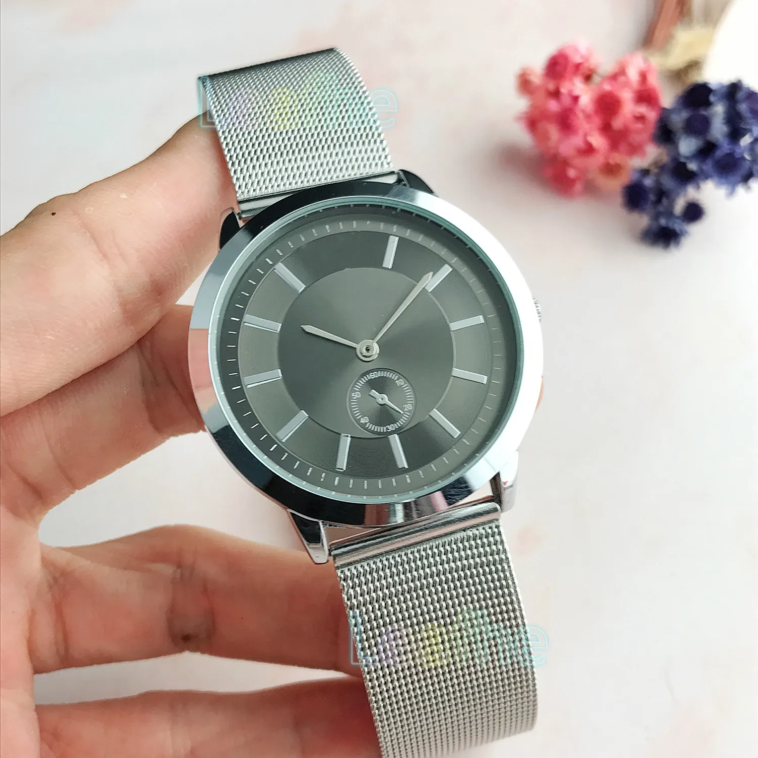 Fashion Silver Gold Stainless men's Watch Quartz Wrist Watches BOY Famous Brand mani male Black Clock Montre Femme reloj
Fashion Silver Gold Stainless men's Watch Quartz Wrist Watches BOY Famous Brand mani male Black Clock Montre Femme reloj