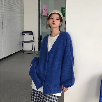2020 Women Autumn Winter Blue Oversized Sweater Coat Lantern Sleeve V Neck Single Breasted Knitted Cardigan Jacket
2020 Women Autumn Winter Blue Oversized Sweater Coat Lantern Sleeve V Neck Single Breasted Knitted Cardigan Jacket