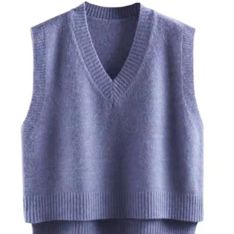 2022 Autumn and Winter V-neck Knitted Vest Women's Sweater Wool Vest Sleeveless Sweater Loose Outer Wear Gray Sweaters New 16322
2022 Autumn and Winter V-neck Knitted Vest Women's Sweater Wool Vest Sleeveless Sweater Loose Outer Wear Gray Sweaters New 16322