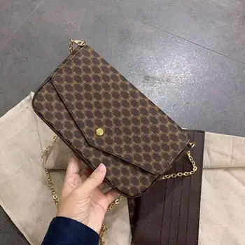 New printed three-piece envelope bag, fashionable and versatile texture one-shoulder messenger bag
New printed three-piece envelope bag, fashionable and versatile texture one-shoulder messenger bag