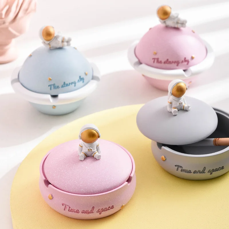 Cartoon Cute Ashtray Resin Crafts Creative Character Home Decoration With Lid Astronaut Planet Ash Tray Resin Cigar Ashtray
Cartoon Cute Ashtray Resin Crafts Creative Character Home Decoration With Lid Astronaut Planet Ash Tray Resin Cigar Ashtray