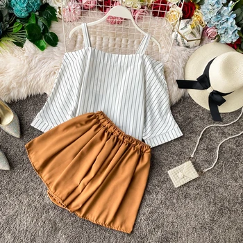 Women Fashion Two Piece Sets New Summer Spaghetti Strap Stripe Blouse Tops And Shorts Outfit Woman Clothes Pants 2 Pcs Set 
Women Fashion Two Piece Sets New Summer Spaghetti Strap Stripe Blouse Tops And Shorts Outfit Woman Clothes Pants 2 Pcs Set
