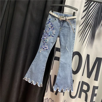 Beads Flower Jeans Women 2020 Spring New High Waisted Slimming Denim Pants Ladies Flower Flare Denim Pants Girls Jeans Trousers 
Beads Flower Jeans Women 2020 Spring New High Waisted Slimming Denim Pants Ladies Flower Flare Denim Pants Girls Jeans Trousers