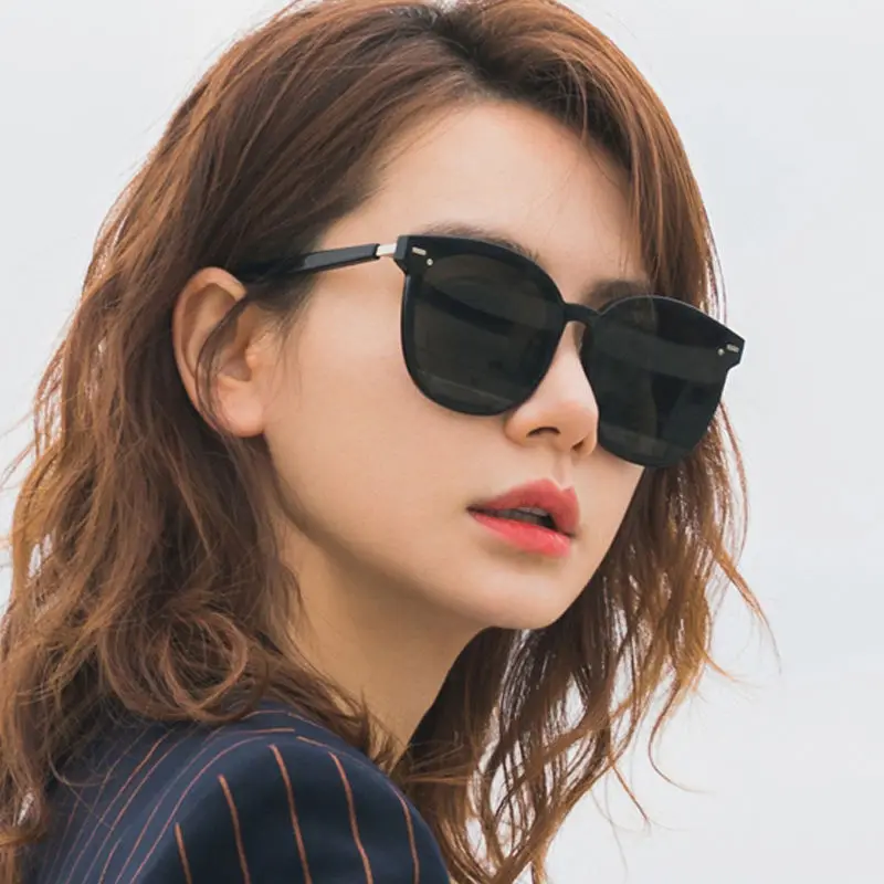 2021 New fashion Brand Designer Cat Eye Sunglasses Women men Luxury Sun Glasses Classic Retro Outdoor unisex round sunglasses
2021 New fashion Brand Designer Cat Eye Sunglasses Women men Luxury Sun Glasses Classic Retro Outdoor unisex round sunglasses