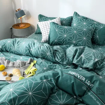 Bedding a Single Student Dormitory Bed Sheet Quilt Cover Quilt Three-Piece Set 
Bedding a Single Student Dormitory Bed Sheet Quilt Cover Quilt Three-Piece Set