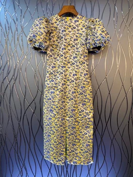 2020 Spring and Summer New Women's round Neck Floral Pattern Slit Hemline at Hem Puff Sleeve Dress 529
2020 Spring and Summer New Women's round Neck Floral Pattern Slit Hemline at Hem Puff Sleeve Dress 529