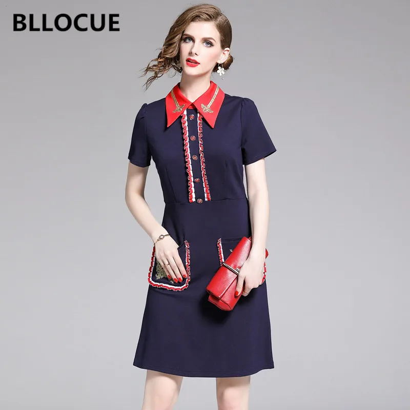 BLLOCUE Fashion Golden Thread Bee Embroidery Runway Dress 2019 Summer Women Patchwork Turn Down Collar Pocket Mini Dress
BLLOCUE Fashion Golden Thread Bee Embroidery Runway Dress 2019 Summer Women Patchwork Turn Down Collar Pocket Mini Dress