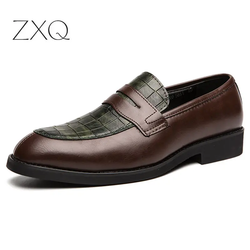 Fashion Pointed Toe Dress Shoes Slip on Men Loafers Patent Leather Shoes For Men Formal Party Mariage Wedding Club Shoes
Fashion Pointed Toe Dress Shoes Slip on Men Loafers Patent Leather Shoes For Men Formal Party Mariage Wedding Club Shoes