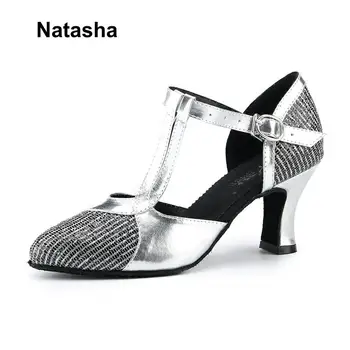 Natasha's black silver shrapnel ray square dance shoes international Latin shoe leather bottom of the shoe, dance satin cloth.
Natasha's black silver shrapnel ray square dance shoes international Latin shoe leather bottom of the shoe, dance satin cloth.