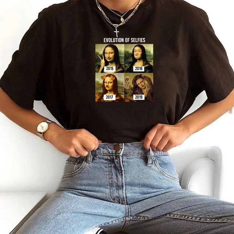Black T Shirt Women Evolution Of Selfies Mona Lisa Funny T-Shirt Hipsters Meme Shirt Cute Summer Tops
Black T Shirt Women Evolution Of Selfies Mona Lisa Funny T-Shirt Hipsters Meme Shirt Cute Summer Tops