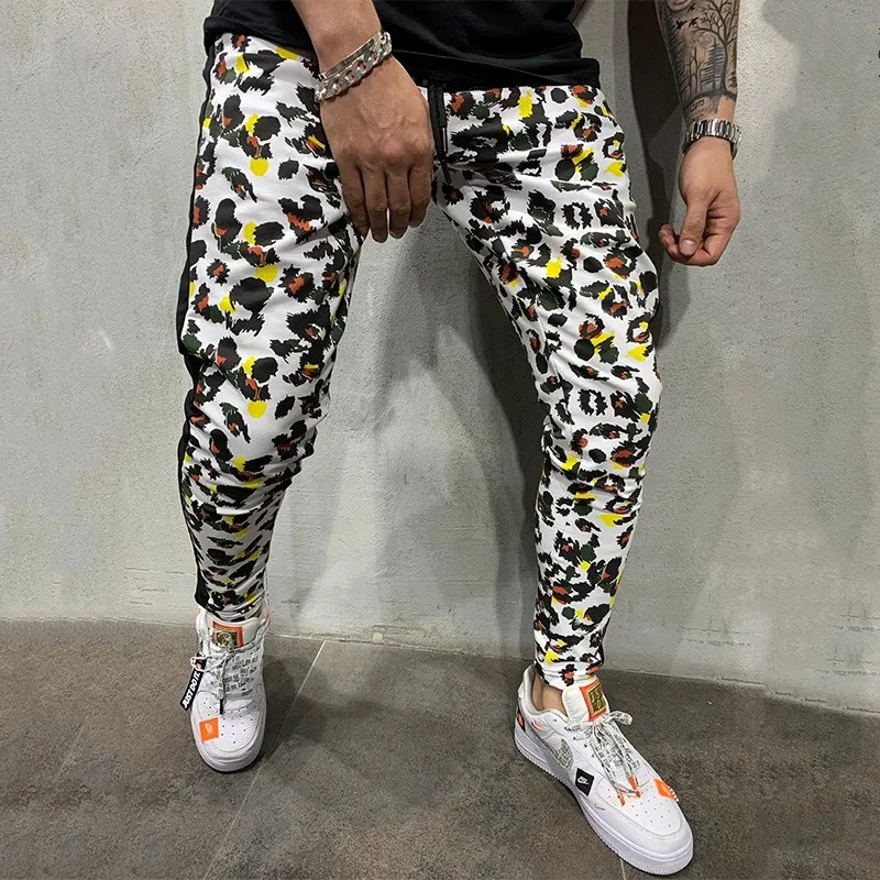 2019 3D Camo Mens Long Color Block Street Patchwork Zippers Elastic hip pop Casual Pencil Pant Sweatpants Trousers Jogger Pants
2019 3D Camo Mens Long Color Block Street Patchwork Zippers Elastic hip pop Casual Pencil Pant Sweatpants Trousers Jogger Pants
