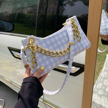 Chic Chain Women Handbag Purse Design 2020 New Female Shoulder Bag Ins Hot Underarm Bag Brand Design Small Totes Bag Clutch
Chic Chain Women Handbag Purse Design 2020 New Female Shoulder Bag Ins Hot Underarm Bag Brand Design Small Totes Bag Clutch
