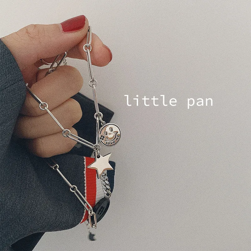South Korea Dongdaemun Fashion round Plate Smiley S925 Sterling Silver Necklace Retro Chain Five-pointed Star Star Thai Silver C
South Korea Dongdaemun Fashion round Plate Smiley S925 Sterling Silver Necklace Retro Chain Five-pointed Star Star Thai Silver C