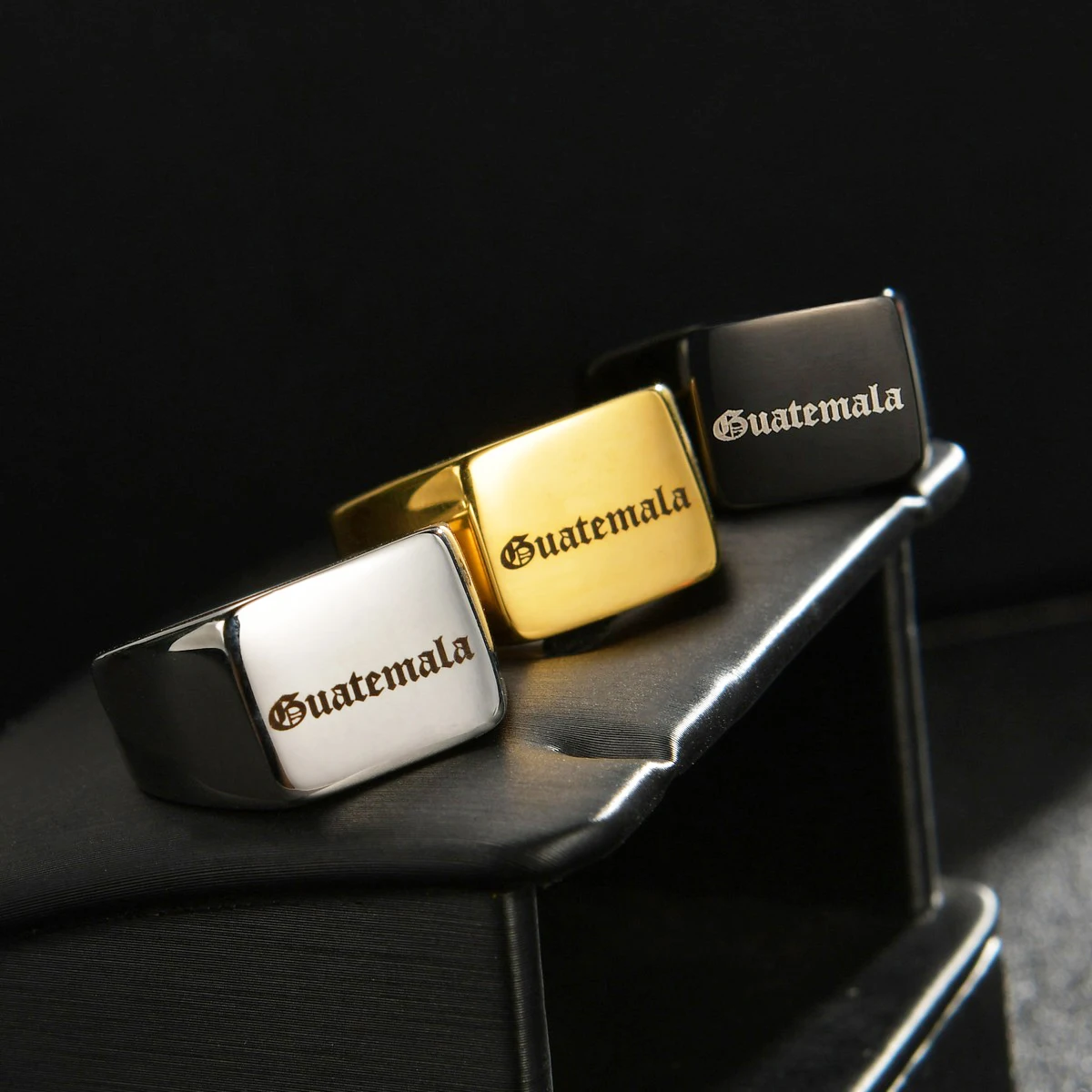 Engrave Letters Pictures Stainless Steel Rings For Women Men Gold Color Custom Square Pendant Ring Jewelry Birthday Gifts
Engrave Letters Pictures Stainless Steel Rings For Women Men Gold Color Custom Square Pendant Ring Jewelry Birthday Gifts