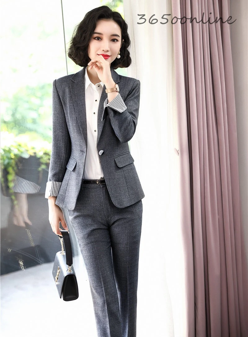 High Quality Fabric Novelty Gray Formal Women Business Suits Uniform Designs Blazers Autumn Winter Professional Career Work Set
High Quality Fabric Novelty Gray Formal Women Business Suits Uniform Designs Blazers Autumn Winter Professional Career Work Set