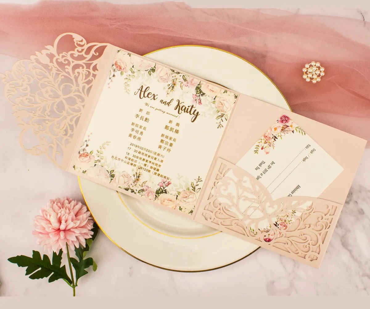 100pcs square pocketfold cards Laser Cut lace Wedding invitation Cards three folded Greeting cover for wedding party supplies
100pcs square pocketfold cards Laser Cut lace Wedding invitation Cards three folded Greeting cover for wedding party supplies
