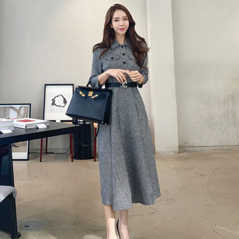 Elegant Single-Breasted Slim Big Swing Houndstooth Temperament Long Dress Women Lapel Three Quarter Sleeve Spring Fall Dress
Elegant Single-Breasted Slim Big Swing Houndstooth Temperament Long Dress Women Lapel Three Quarter Sleeve Spring Fall Dress
