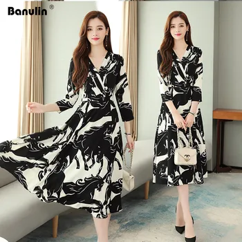 2020 Spring Korean Vintage Boho Dresses Summer Plus Size Art Print Chiffon Elegant Women Beach Midi Bodycon 3/4 Sleeve Vestidos
2020 Spring Korean Vintage Boho Dresses Summer Plus Size Art Print Chiffon Elegant Women Beach Midi Bodycon 3/4 Sleeve Vestidos