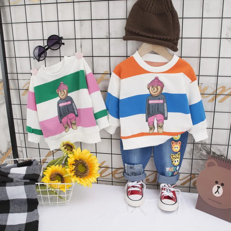 2020 Spring Baby Set Cartoon Color Stripes Bear Printed round Neck Sweater Jeans Two-Piece Set Infant Children's Clothing
2020 Spring Baby Set Cartoon Color Stripes Bear Printed round Neck Sweater Jeans Two-Piece Set Infant Children's Clothing