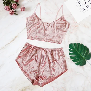 2020 New Summer Women's Pajamas Suit Sexy Thin Lace SlingTops&Shorts Two-Piece Home Wear
2020 New Summer Women's Pajamas Suit Sexy Thin Lace SlingTops&Shorts Two-Piece Home Wear