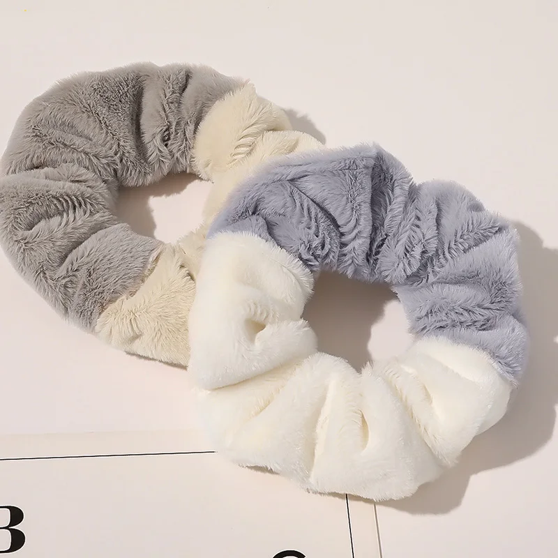 Sweet Faux Rabbit Fur Scrunchie Hair Ring Solid Color Plush Women Elastic Hair Bands Ties Autumn Winter Pink Hair Accessories
Sweet Faux Rabbit Fur Scrunchie Hair Ring Solid Color Plush Women Elastic Hair Bands Ties Autumn Winter Pink Hair Accessories