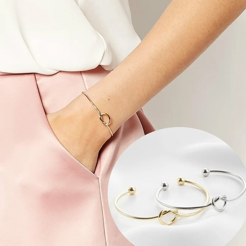 BAOPON Special Offer 3 Colors Tie Knot Bracelet Bangle for Women Girl Silver/ Gold/ Rose Gold Color Bangles As Friend Lover Gift
BAOPON Special Offer 3 Colors Tie Knot Bracelet Bangle for Women Girl Silver/ Gold/ Rose Gold Color Bangles As Friend Lover Gift