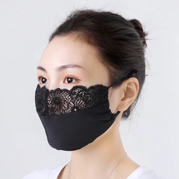 3pcs Summer Washable Ice Silk Cotton Face Mask Thin Sunscreen Vintage Lace Masks Lady's Dust Protection Riding Mouth-Muffle
3pcs Summer Washable Ice Silk Cotton Face Mask Thin Sunscreen Vintage Lace Masks Lady's Dust Protection Riding Mouth-Muffle