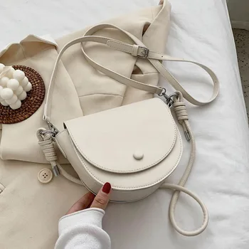 Solid Color PU Leather Small Crossbody Bags For Women 2020 Summer New Fashion Simple Shoulder Handbags Female Travel Saddle Bag
Solid Color PU Leather Small Crossbody Bags For Women 2020 Summer New Fashion Simple Shoulder Handbags Female Travel Saddle Bag