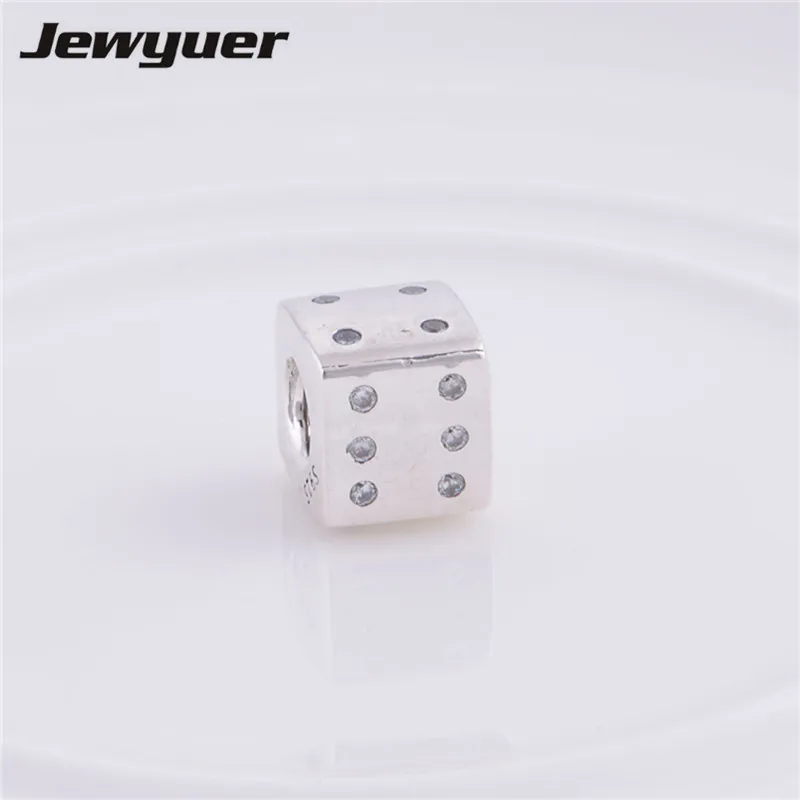 Fits European brand Bracelets DIY Making 925 Sterling Silver jewelry Lucky Dice Charms beads fine Jewelry Wholesale BE139
Fits European brand Bracelets DIY Making 925 Sterling Silver jewelry Lucky Dice Charms beads fine Jewelry Wholesale BE139