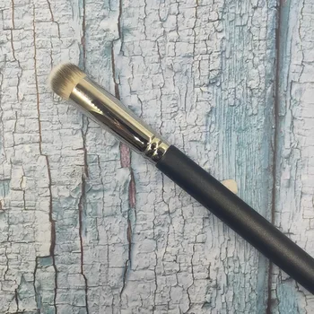 1Pcs High Quality Copper Tube Makeup Brush Small Beveled Foundation Brush Contour BB Cream Makeup Brush Concealer Brush
1Pcs High Quality Copper Tube Makeup Brush Small Beveled Foundation Brush Contour BB Cream Makeup Brush Concealer Brush