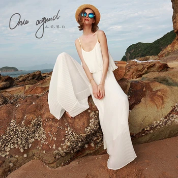 Once Agreed 2019 Summer Seaside Holiday Style Women's Suspender Pants Beach Loose Wide Leg Ruffles Open Back Dresses
Once Agreed 2019 Summer Seaside Holiday Style Women's Suspender Pants Beach Loose Wide Leg Ruffles Open Back Dresses