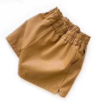 Women's summer thin section cotton is not curled outside wearing loose shorts
Women's summer thin section cotton is not curled outside wearing loose shorts