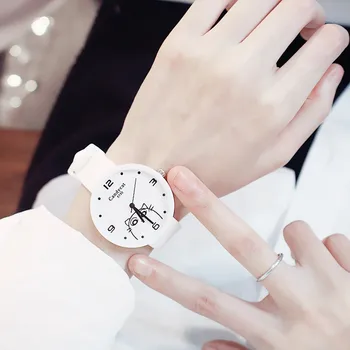 Children's Watch Korean Version of The Cute Small Kids watch Fresh Dial Leather Dial Quartz Watch kids watches relogio infantil
Children's Watch Korean Version of The Cute Small Kids watch Fresh Dial Leather Dial Quartz Watch kids watches relogio infantil
